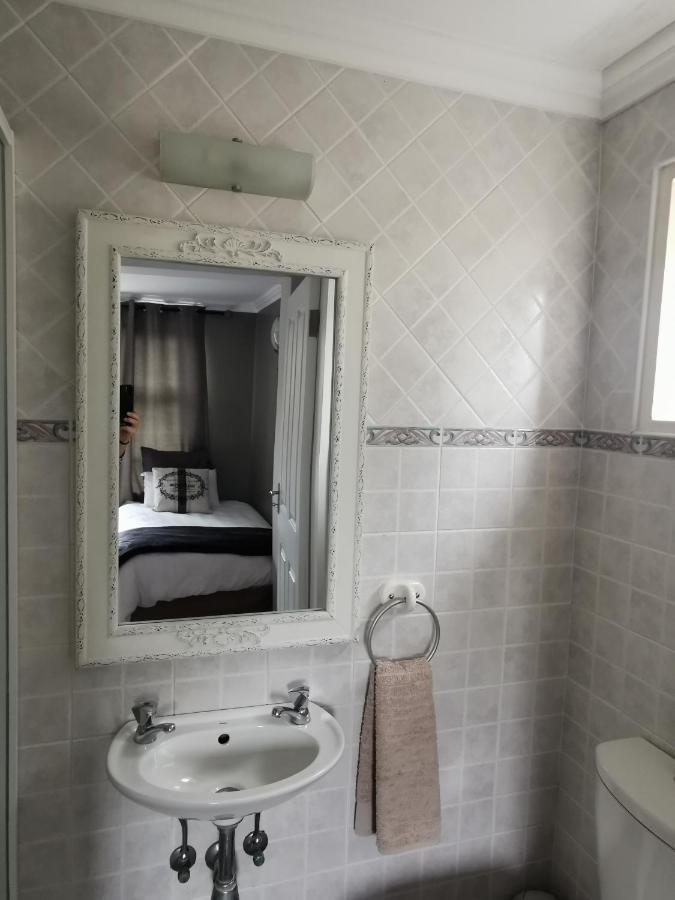 Mulberry Gardens Self Catering Apartment Swakopmund Ngoại thất bức ảnh